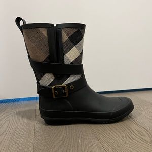 Burberry rain boots